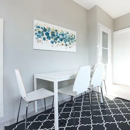 Lali Apartman *
